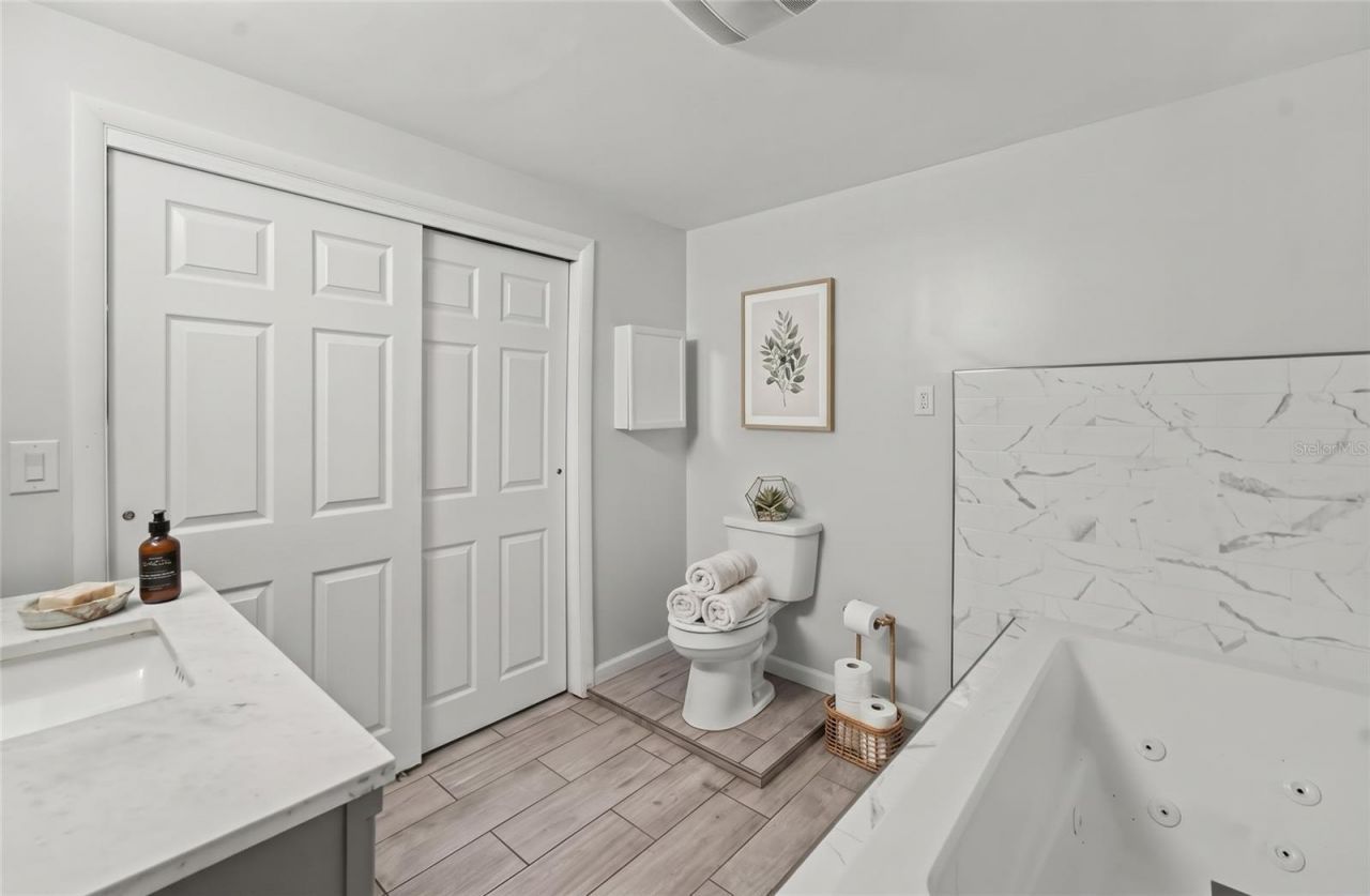 5818 Baker Rd , New Port Richey, FL 34653 Photo