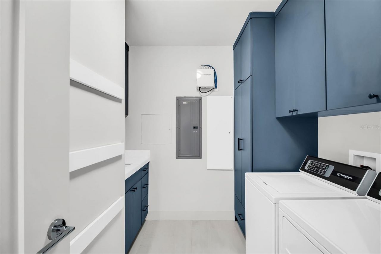 301 1st Street S, Unit 2507, Saint Petersburg, FL 33701 Photo