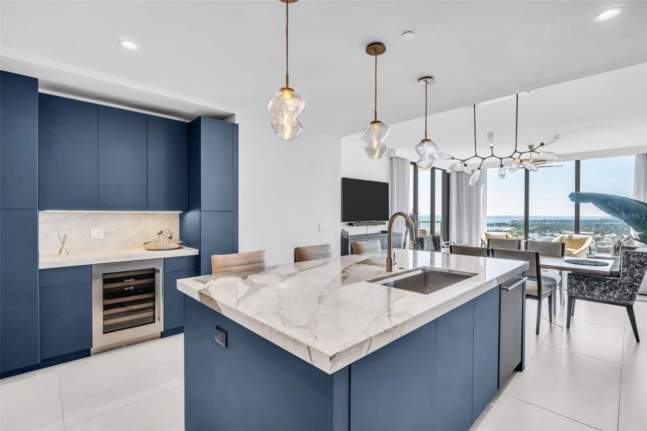 301 1st Street S, Unit 2507, Saint Petersburg, FL 33701 Photo