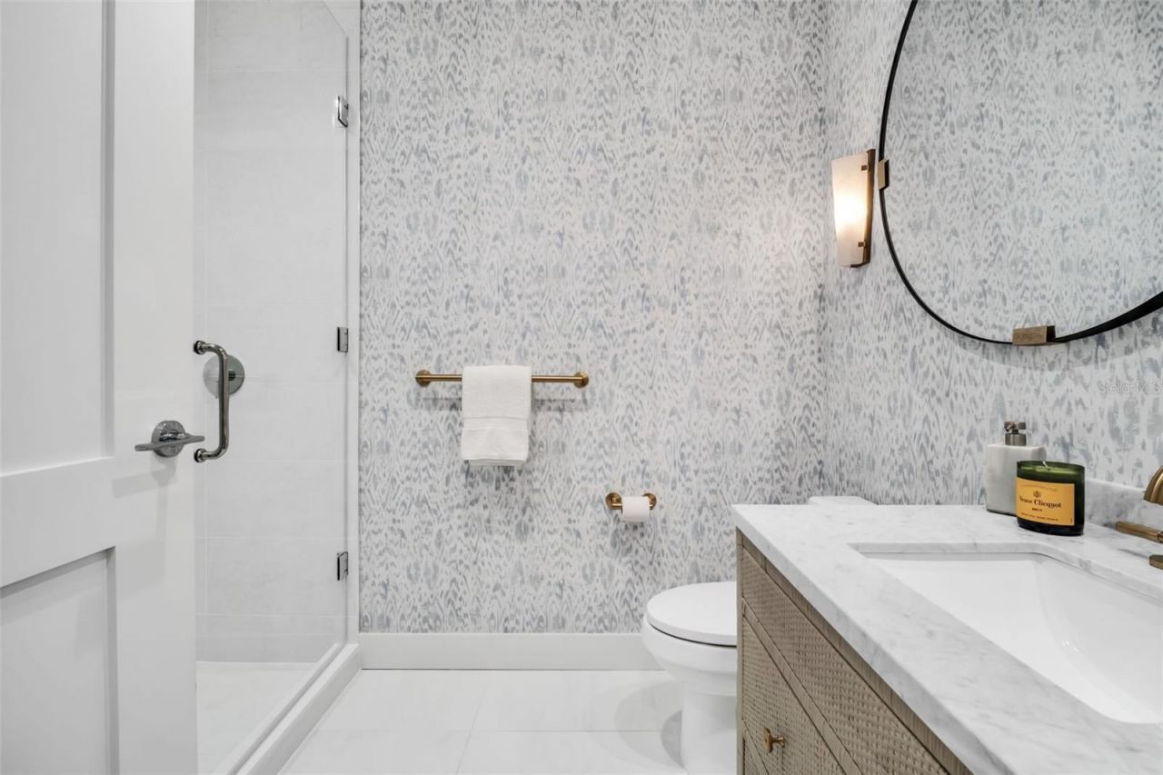 301 1st Street S, Unit 2507, Saint Petersburg, FL 33701 Photo