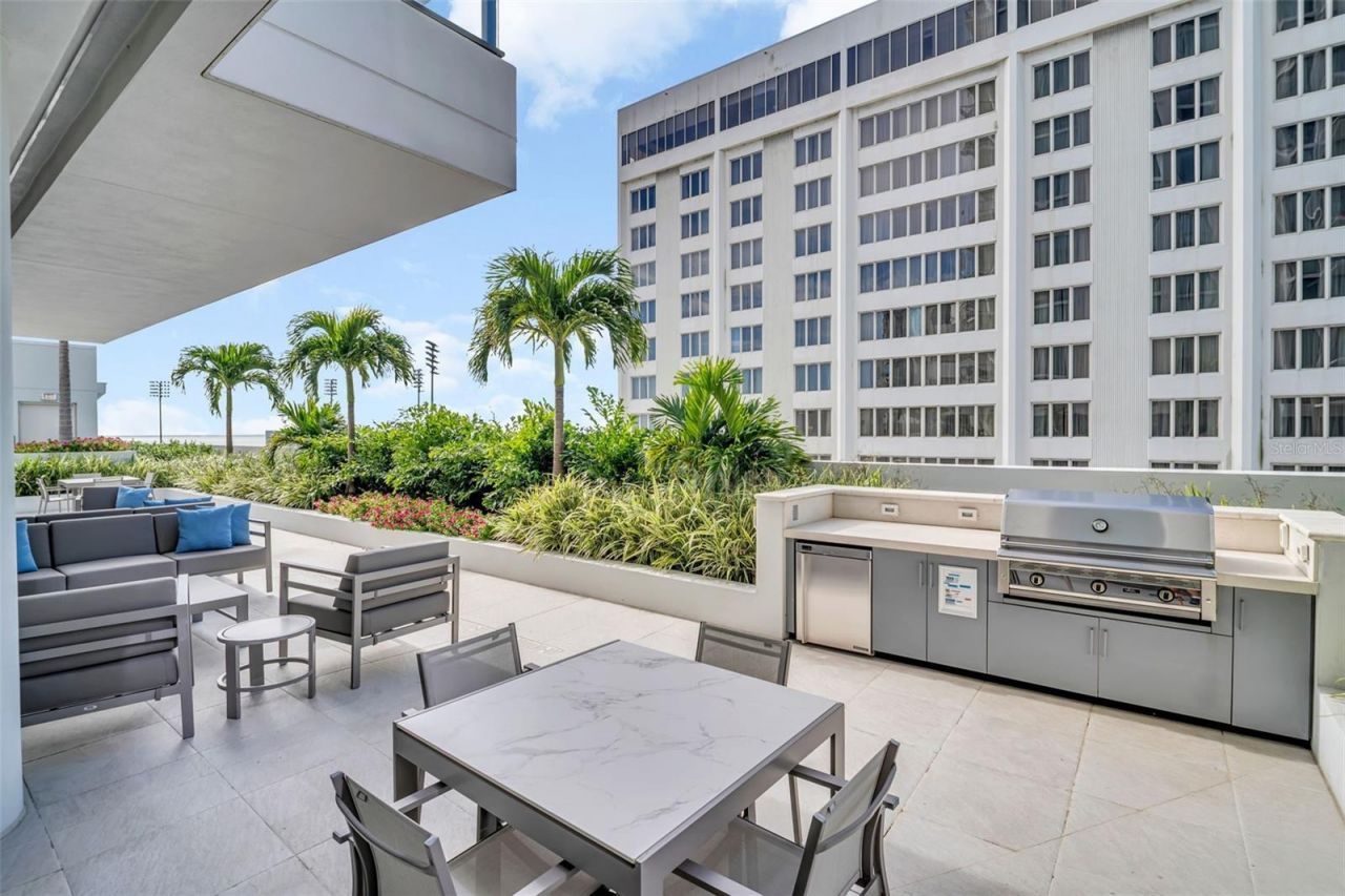 301 1st Street S, Unit 2507, Saint Petersburg, FL 33701 Photo
