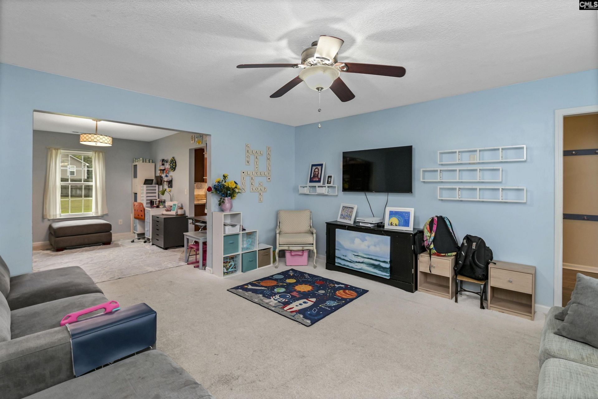 116 Wingspan Way  Photo 4