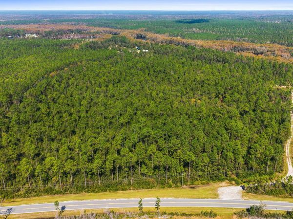 11298 Pine Log Road , Ebro, FL 32437
