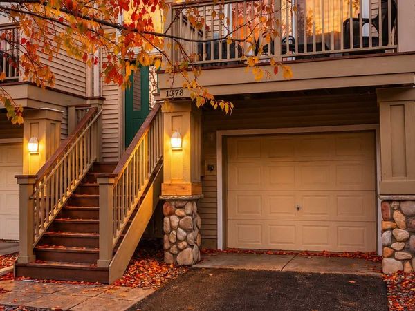 13778 54th Avenue N, Plymouth, MN 55446