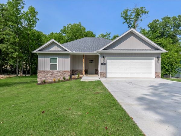 6 Ellwood Circle , Bella Vista, AR 72715