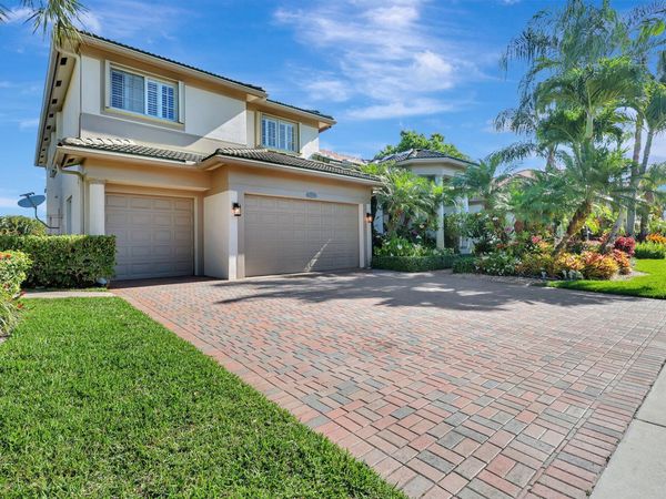 4680 MANDERLY Drive, Wellington, FL 33449