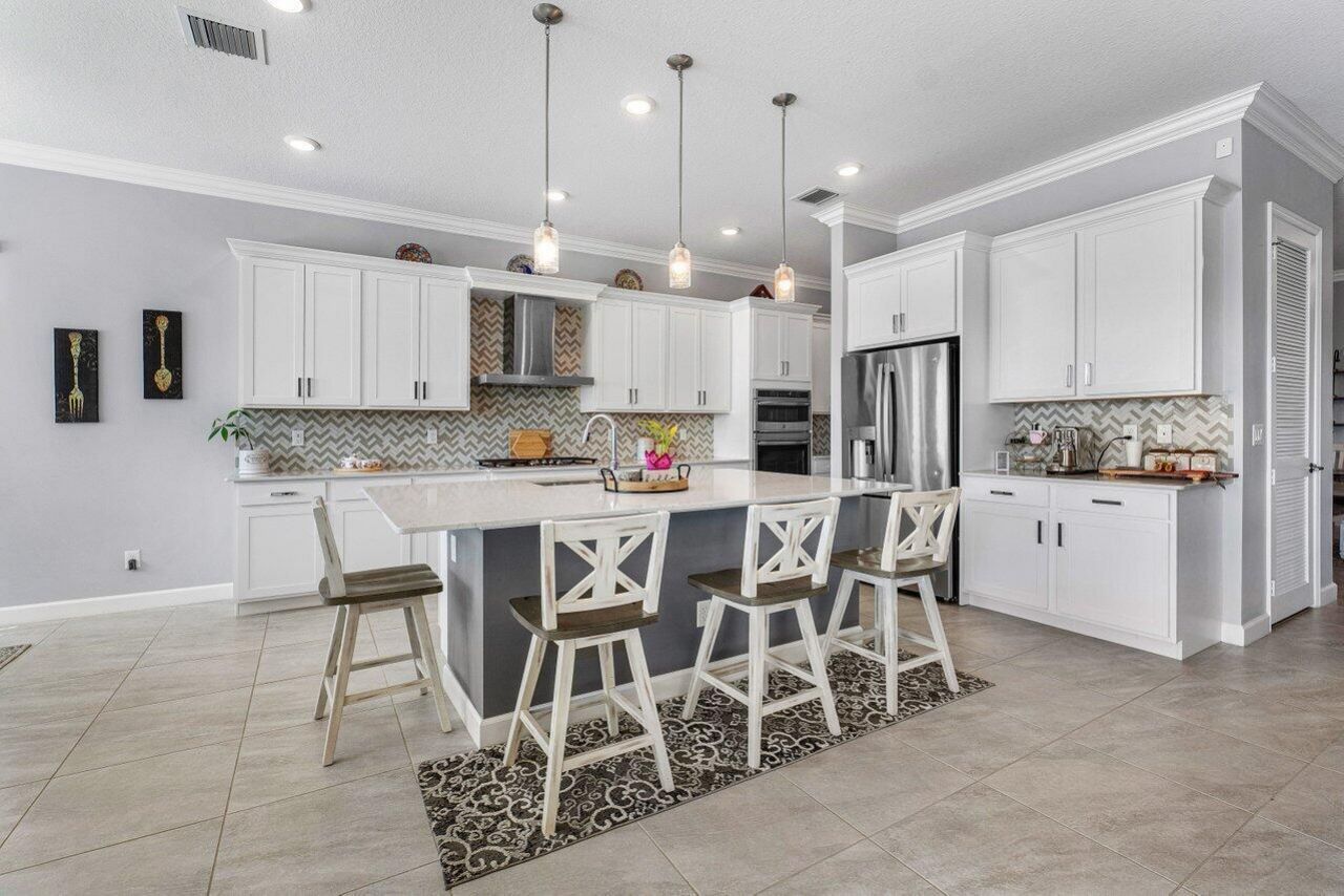 1142 Arrowhead Point Road, The Acreage, FL 33470 Photo