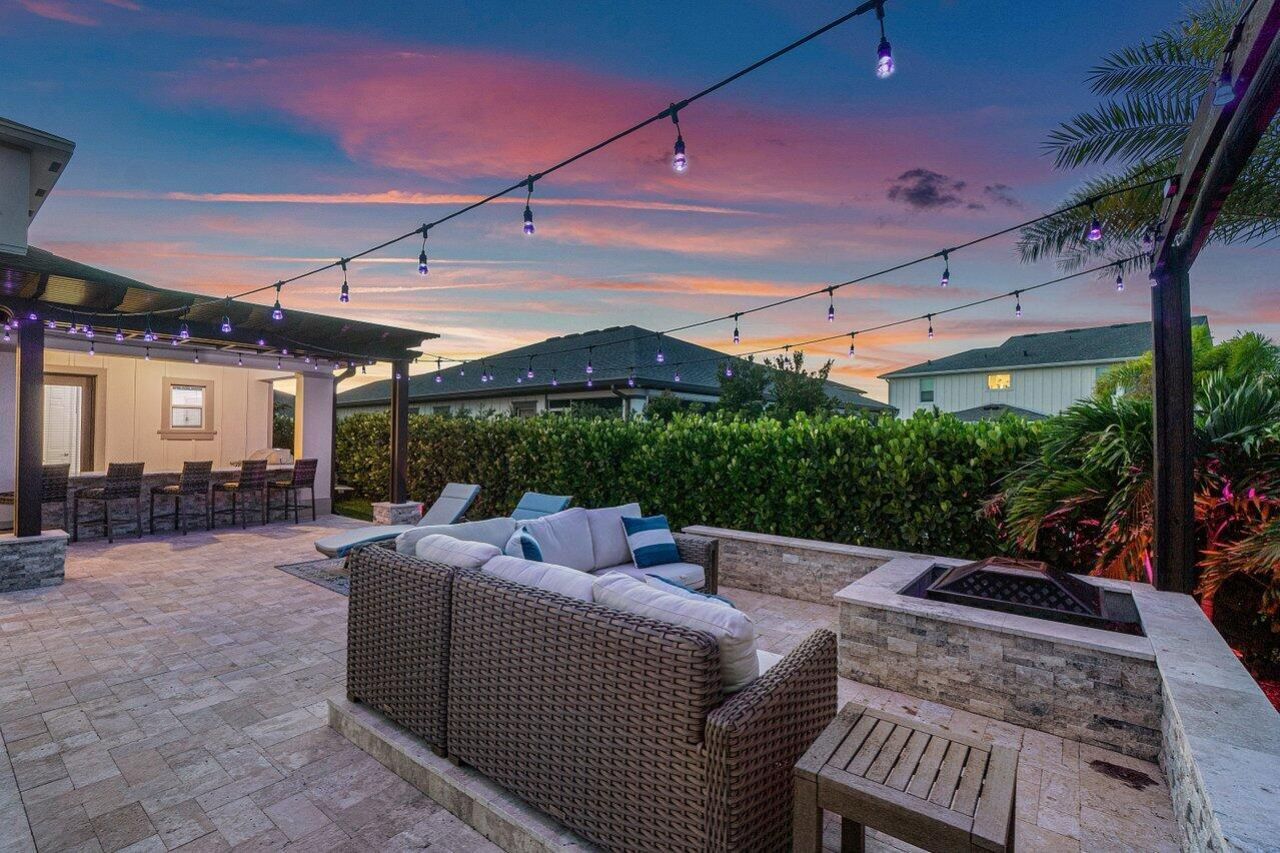 1142 Arrowhead Point Road, The Acreage, FL 33470 Photo