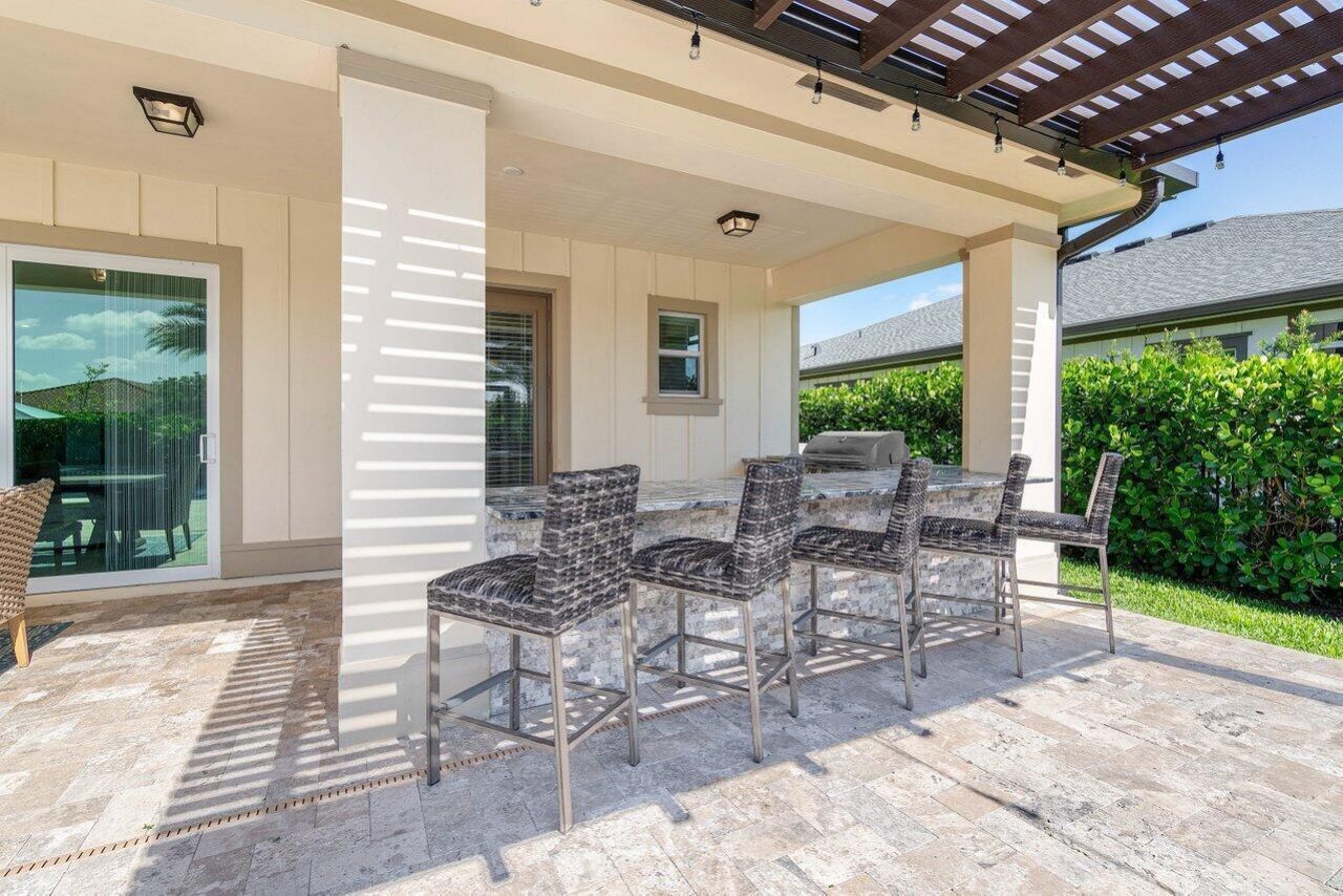 1142 Arrowhead Point Road, The Acreage, FL 33470 Photo