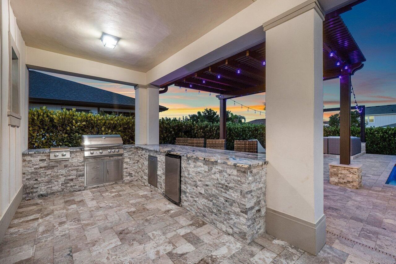 1142 Arrowhead Point Road, The Acreage, FL 33470 Photo