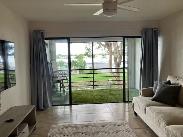 2181 Woolbright Road, Boynton Beach, FL 33426 Photo