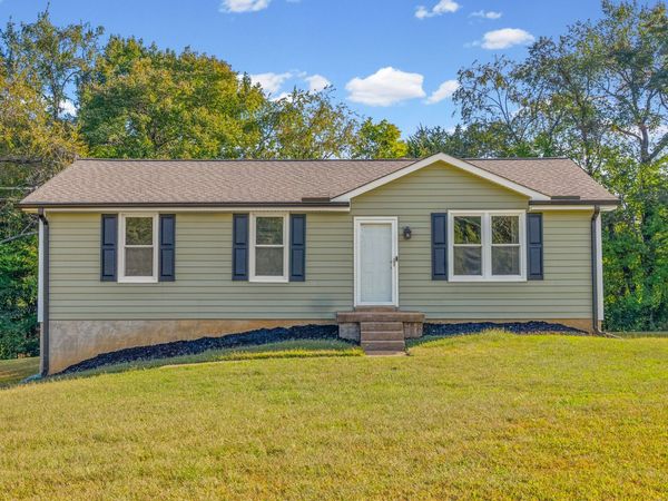 303 Carla Ct , Clarksville, TN 37043