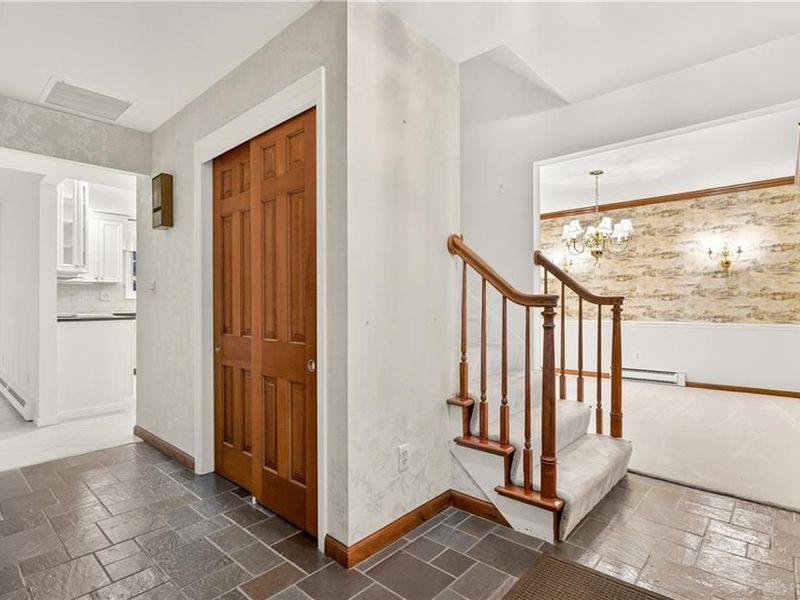 5625 Brampton Road, Dayton, OH 45429 Photo 10