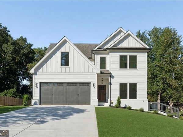 2425 Elmwood Circle, Atlanta, GA 30339