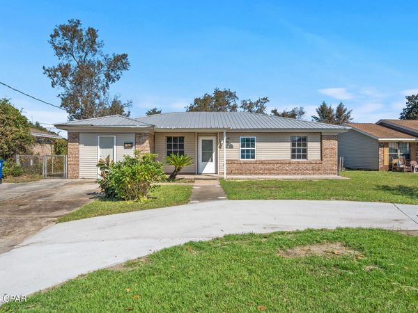 3938 Peters Drive, Panama City, FL 32405