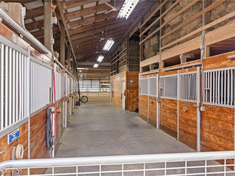 10366 Immel Road NE, Canton, OH 44721 Photo 10