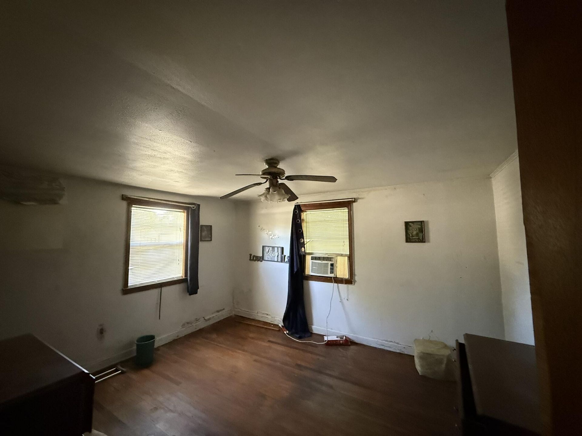 1017 Harlin Street Photo 10