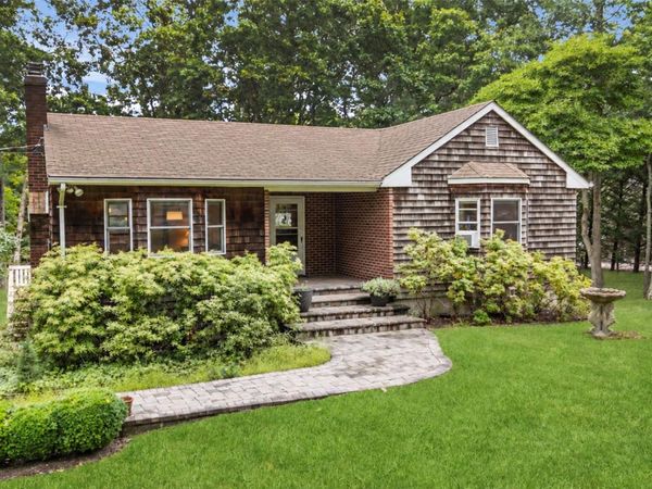 600 Water Mill Towd Road , Southampton, NY 11968
