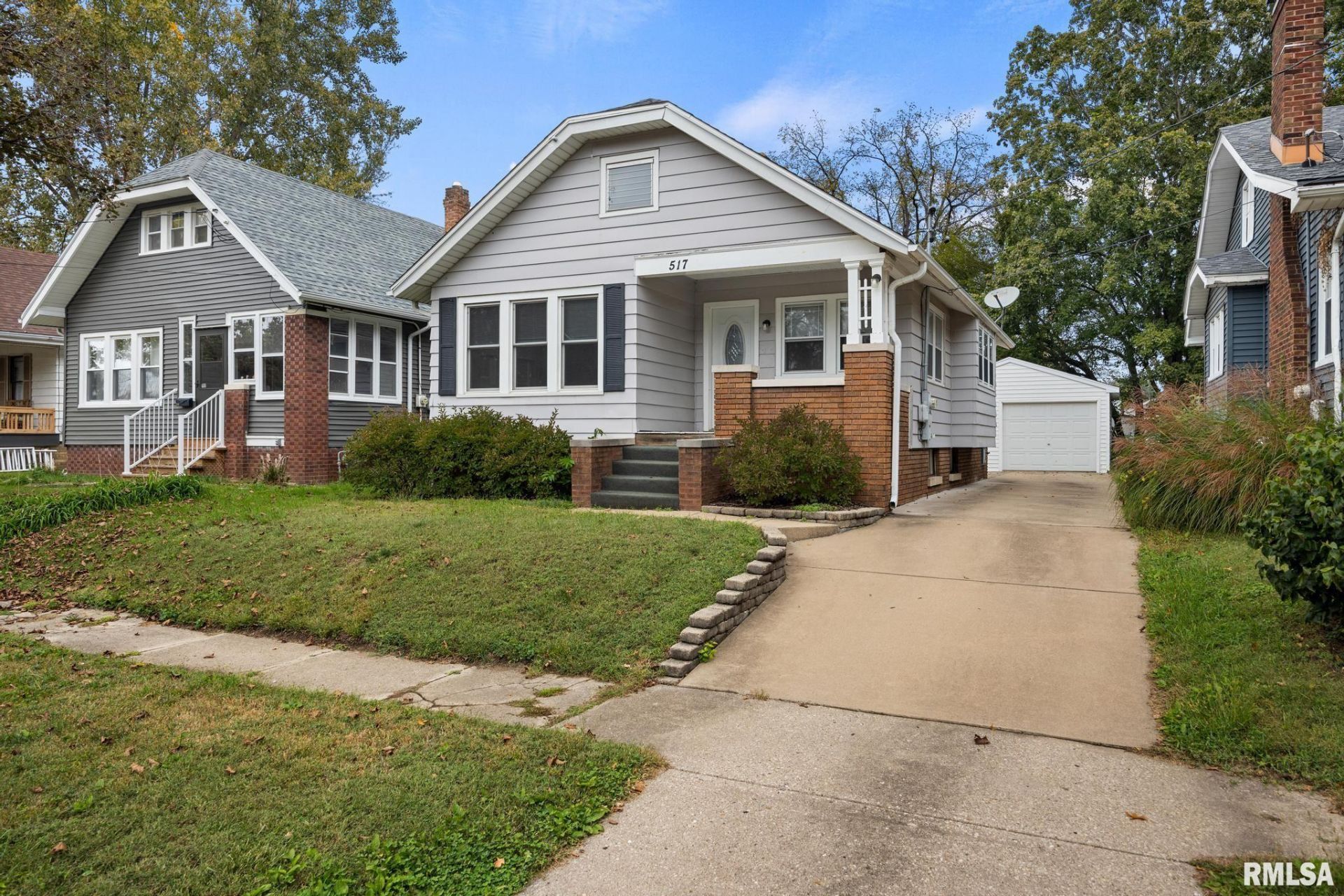 517 E Melbourne Avenue, Peoria, IL 61603 Main Photo