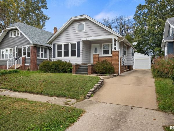 517 E MELBOURNE Avenue, Peoria, IL 61603