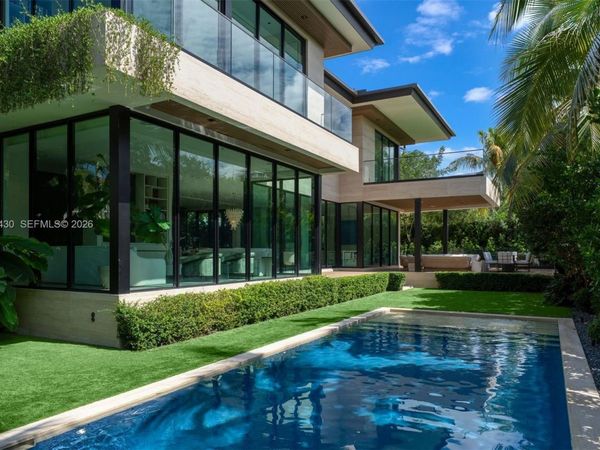 360 Harbor Ln , Key Biscayne, FL 33149