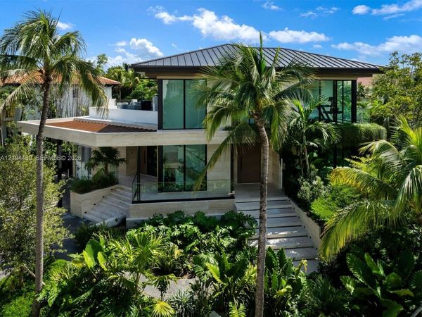 360 Harbor Ln , Key Biscayne, FL 33149