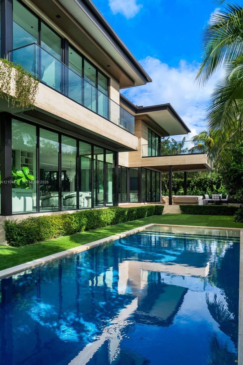360 Harbor Ln , Key Biscayne, FL 33149 Photo