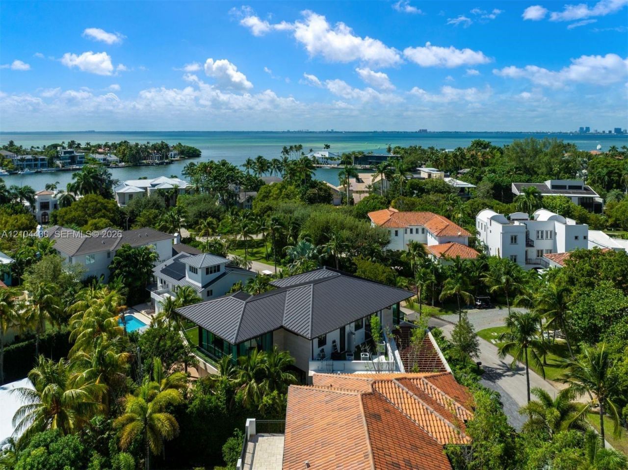 360 Harbor Ln , Key Biscayne, FL 33149 Photo