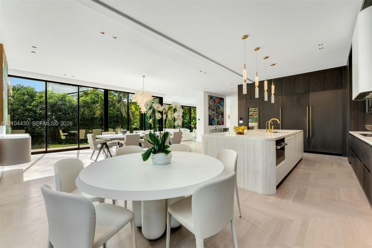 360 Harbor Ln , Key Biscayne, FL 33149 Photo