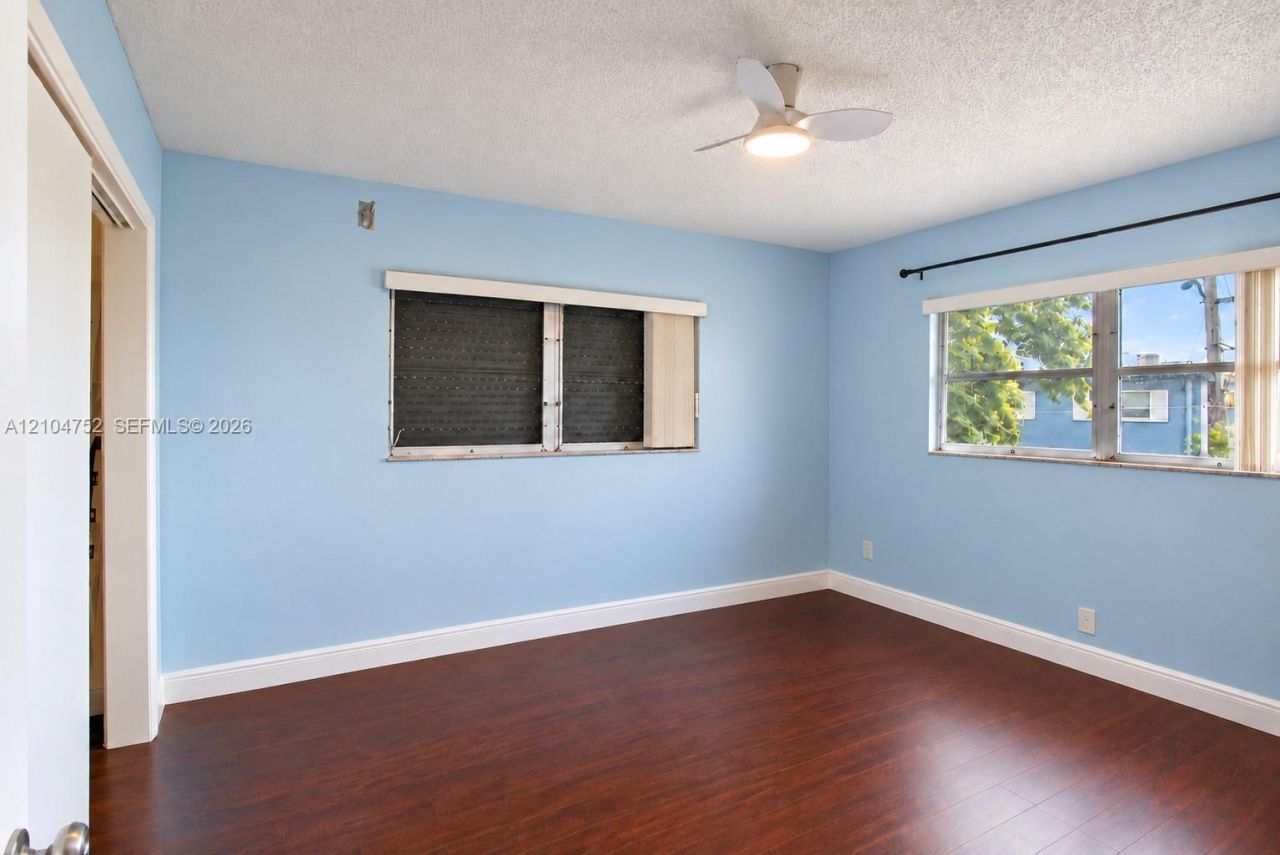 412 S Luna Ct, Unit 9, Hollywood, FL 33021 Photo