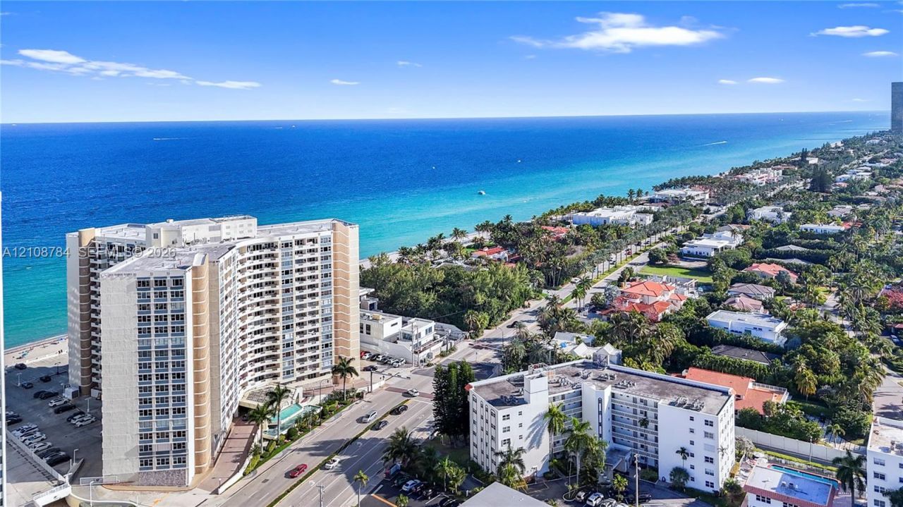 3180 S Ocean Dr , Unit 520, Hallandale Beach, FL 33009 Photo