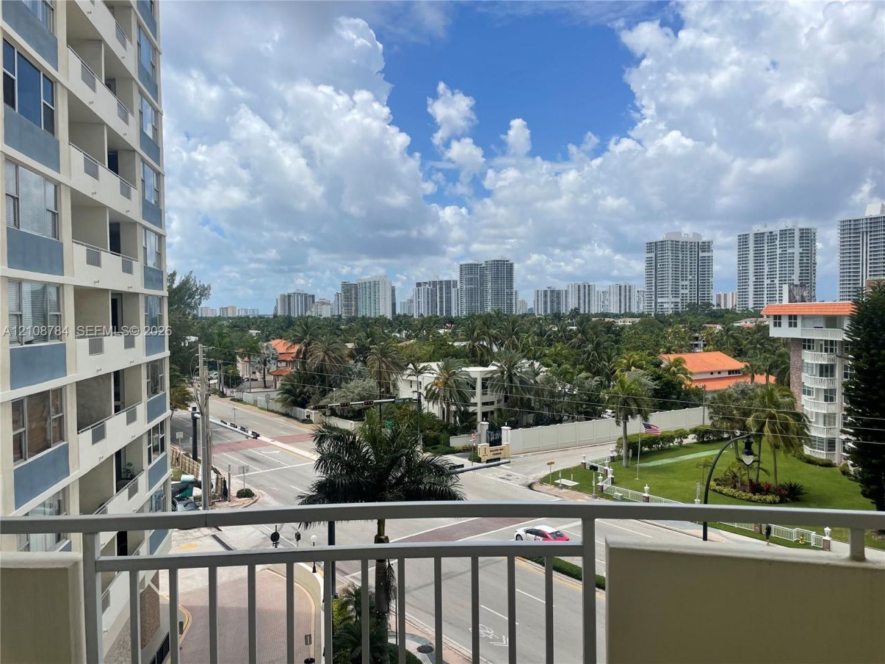 3180 S Ocean Dr , Unit 520, Hallandale Beach, FL 33009 Photo