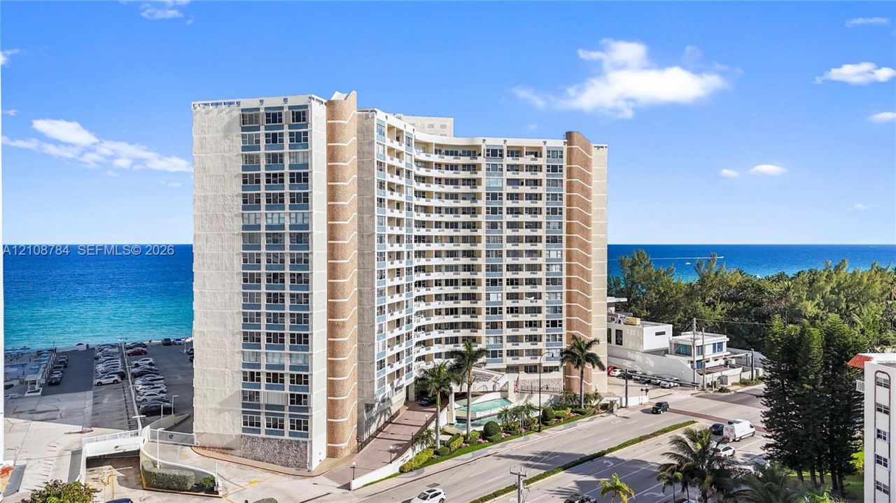 3180 S Ocean Dr , Unit 520, Hallandale Beach, FL 33009 Photo