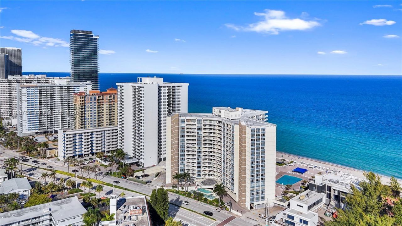 3180 S Ocean Dr , Unit 520, Hallandale Beach, FL 33009 Photo