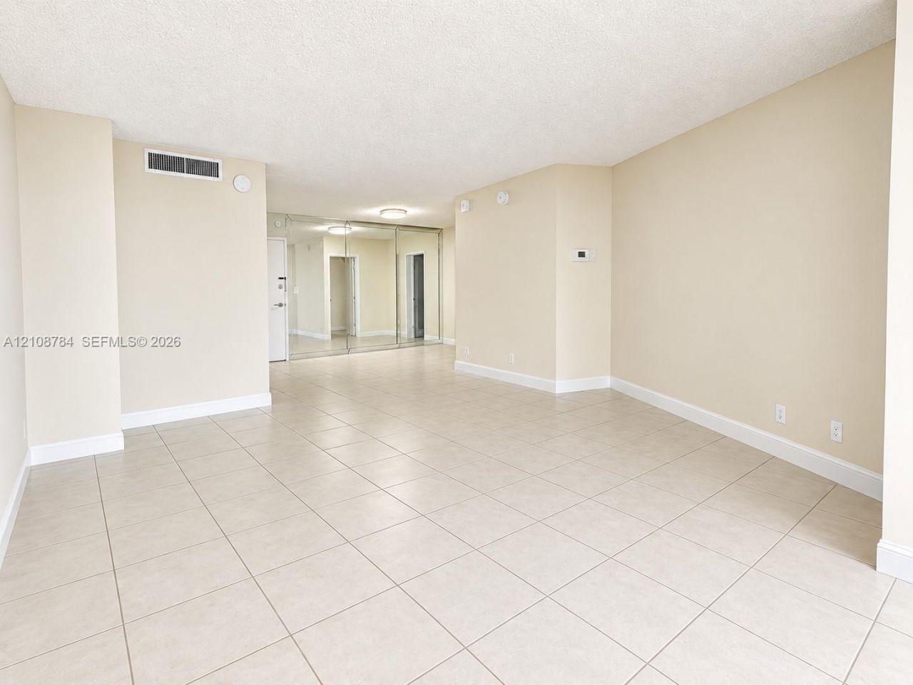 3180 S Ocean Dr , Unit 520, Hallandale Beach, FL 33009 Photo