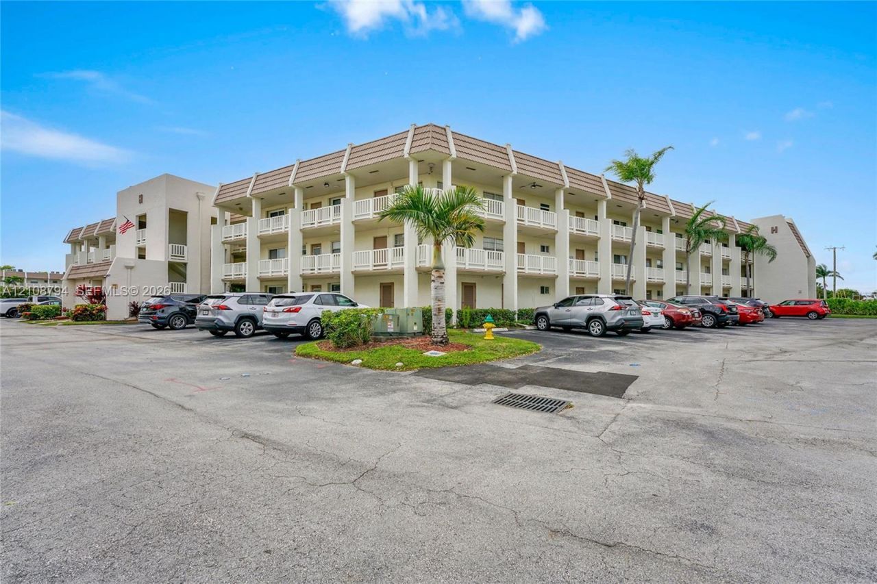 6890 Royal Palm Blvd, Unit 109H, Margate, FL 33063 Photo