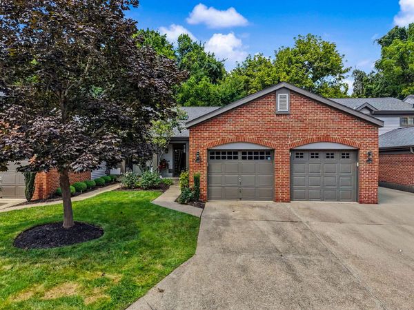 1568 Englewood Place, Florence, KY 41042