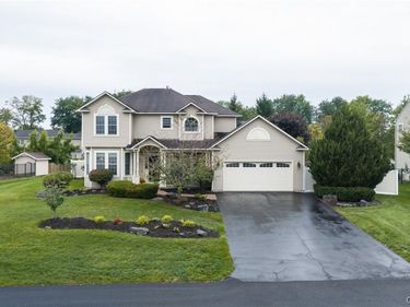 6252 Addison Loomis, Cicero, NY 13039
