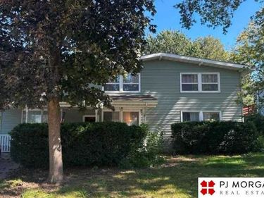 1030 Lancaster Lane, Lincoln, NE 68505