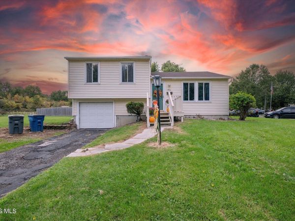 1956 Northgrove Place , Toledo, OH 43611