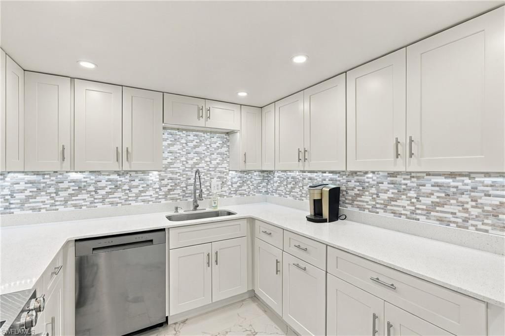 5837 Whiting Ct , Fort Myers, FL 33919 Photo