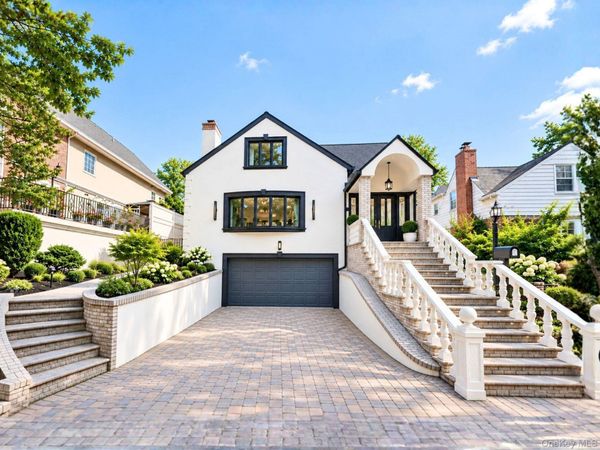 85-35 Midland Parkway , Jamaica Estates, NY 11432
