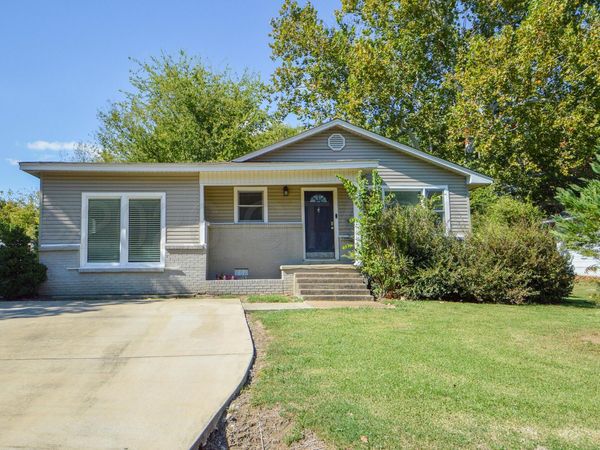 107 Hillside Drive, Starkville, MS 39759