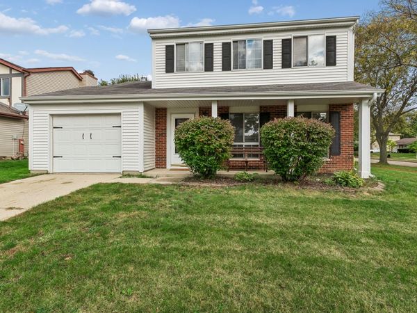 200 Aspen Drive , Bolingbrook, IL 60440