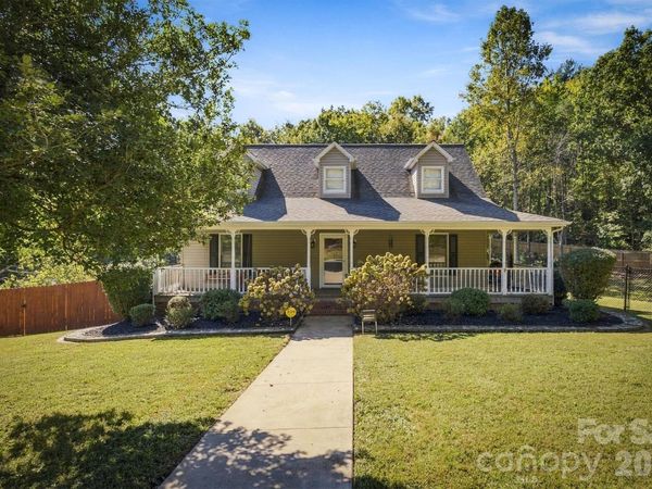 2759 Country Meadows Lane, Valdese, NC 28690