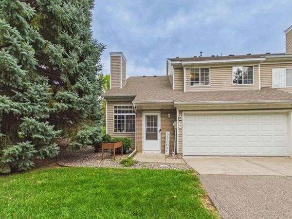 5965 Wedgewood Lane , Unit 55, Plymouth, MN 55446