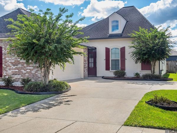 14536 Market North Dr, Baton Rouge, LA 70810