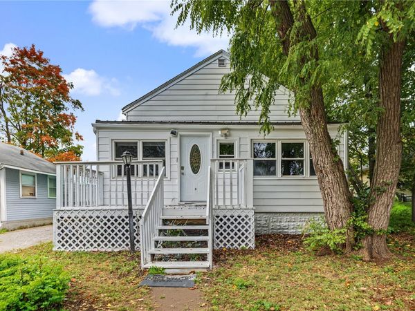 1326 L Avenue NE, Cedar Rapids, IA 52402