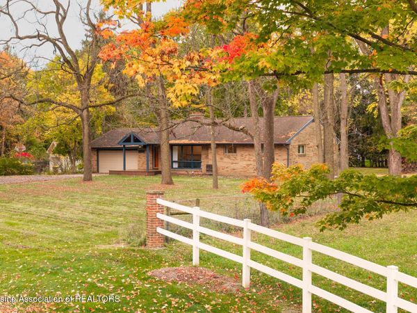 4215 Hulett Road, Okemos, MI 48864