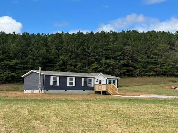 133 Woods Hollow Road, Unit 4, Decatur, TN 37322